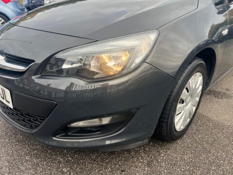 Vauxhall Astra 1.6 16v Exclusiv Auto Euro 5 5dr 10