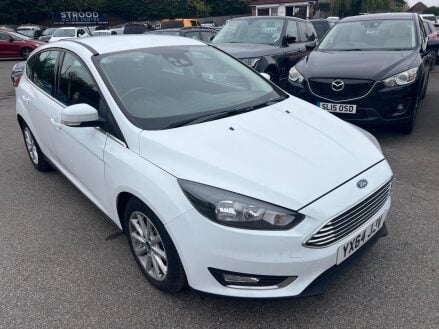 Ford Focus 1.0T EcoBoost Titanium Euro 6 (s/s) 5dr