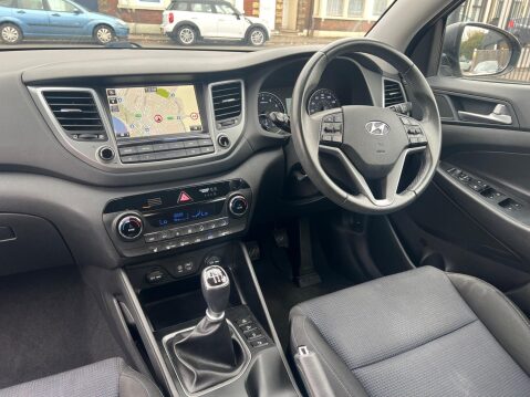 Hyundai TUCSON 1.6 GDi Blue Drive SE Nav Euro 6 (s/s) 5dr 19