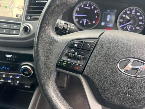 Hyundai TUCSON 1.6 GDi Blue Drive SE Nav Euro 6 (s/s) 5dr 17