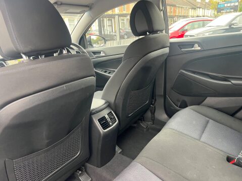 Hyundai TUCSON 1.6 GDi Blue Drive SE Nav Euro 6 (s/s) 5dr 23