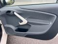 Ford Ka 1.2 Zetec Euro 5 (s/s) 3dr 23