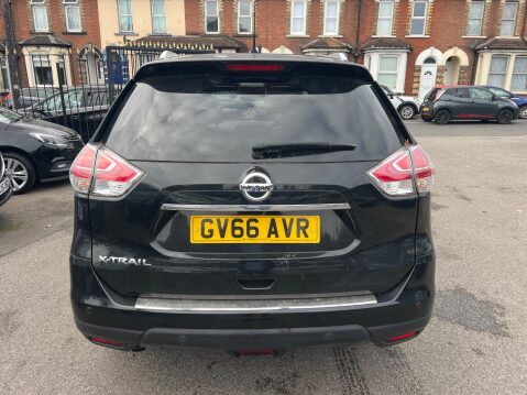 Nissan X-Trail 1.6 DIG-T Tekna Euro 6 (s/s) 5dr 5