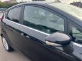 Ford Fiesta 1.0T EcoBoost Titanium Euro 5 (s/s) 5dr 11