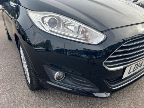 Ford Fiesta 1.0T EcoBoost Titanium Euro 5 (s/s) 5dr 10