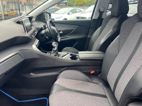 Peugeot 3008 1.2 PureTech Allure Euro 6 (s/s) 5dr 21
