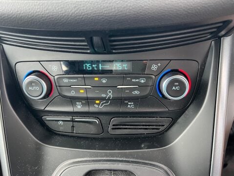 Ford Kuga 1.5T EcoBoost Zetec Auto AWD Euro 6 (s/s) 5dr 27