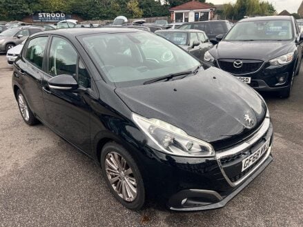 Peugeot 208 1.2 PureTech Signature Euro 6 (s/s) 5dr