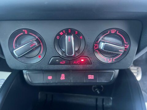 Audi A1 1.4 TFSI CoD S line Sportback Euro 6 (s/s) 5dr 38