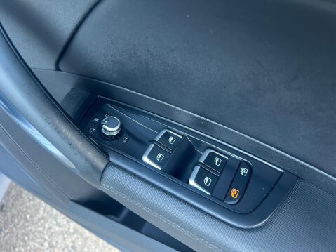 Audi A1 1.4 TFSI CoD S line Sportback Euro 6 (s/s) 5dr 34