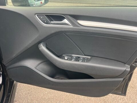 Audi A3 1.4 TFSI S line Sportback Euro 6 (s/s) 5dr 31