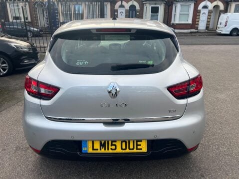 Renault Clio 0.9 TCe Dynamique S MediaNav Euro 5 (s/s) 5dr 5
