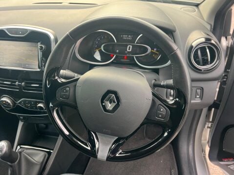 Renault Clio 0.9 TCe Dynamique S MediaNav Euro 5 (s/s) 5dr 16