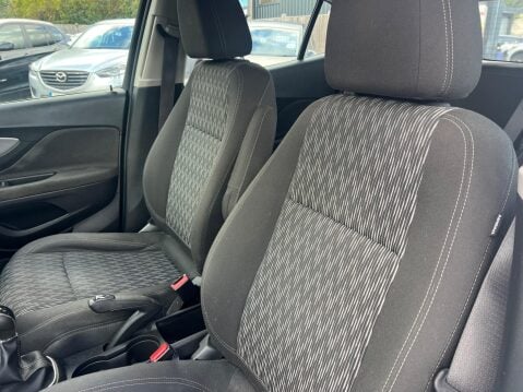 Vauxhall Mokka 1.6i Exclusiv 2WD Euro 6 (s/s) 5dr 19