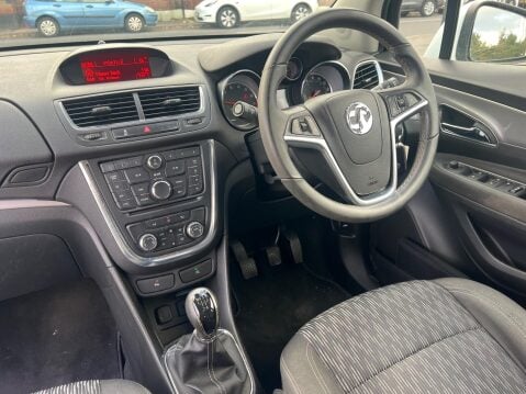 Vauxhall Mokka 1.6i Exclusiv 2WD Euro 6 (s/s) 5dr 17
