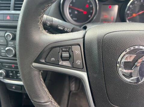 Vauxhall Mokka 1.6i Exclusiv 2WD Euro 6 (s/s) 5dr 15