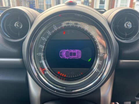 Mini Countryman 1.6 Cooper ALL4 Euro 6 (s/s) 5dr 33