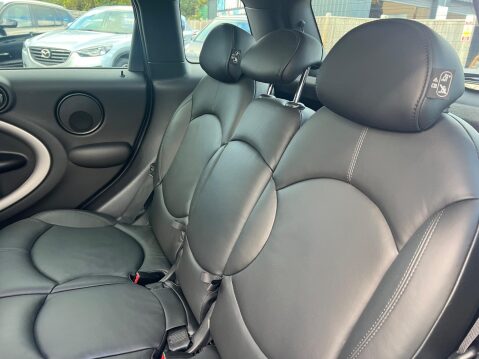 Mini Countryman 1.6 Cooper ALL4 Euro 6 (s/s) 5dr 28