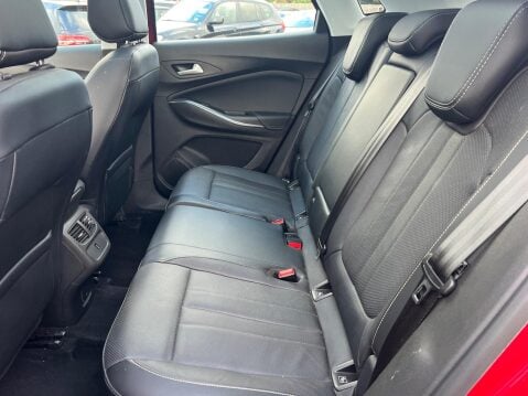 Vauxhall Grandland X 1.2 Turbo Elite Nav Euro 6 (s/s) 5dr 28