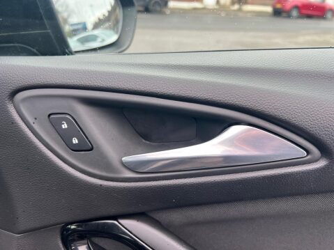 Vauxhall Astra 1.0i Turbo ecoTEC SRi Euro 6 (s/s) 5dr 32