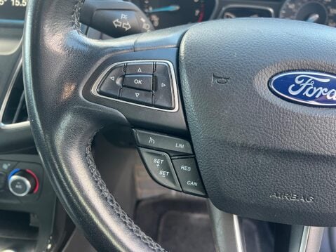 Ford Focus 1.6 Titanium Powershift Euro 6 5dr 20