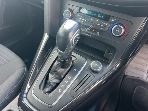 Ford Focus 1.6 Titanium Powershift Euro 6 5dr 28