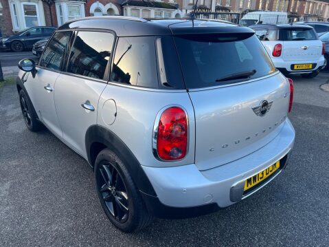 Mini Countryman 2.0 Cooper D Auto ALL4 Euro 5 5dr 4