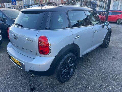 Mini Countryman 2.0 Cooper D Auto ALL4 Euro 5 5dr 8