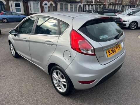 Ford Fiesta 1.0T EcoBoost Zetec Euro 6 (s/s) 5dr 4