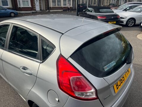 Ford Fiesta 1.0T EcoBoost Zetec Euro 6 (s/s) 5dr 16