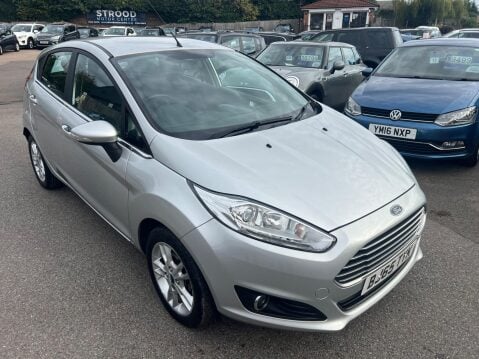 Ford Fiesta 1.0T EcoBoost Zetec Euro 6 (s/s) 5dr 1