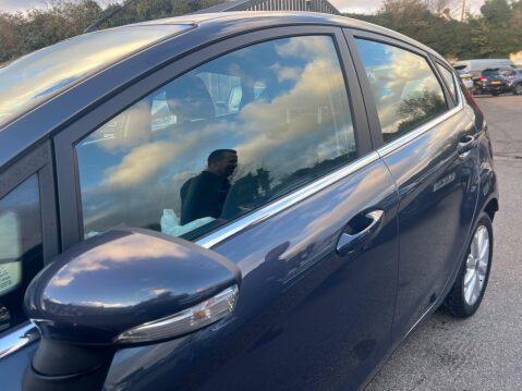Ford Fiesta 1.4 Zetec 5dr 16