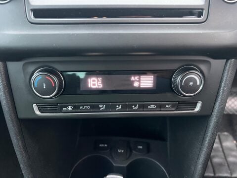 Volkswagen Polo 1.2 TSI BlueMotion Tech Match Edition DSG Euro 6 (s/s) 3dr 29