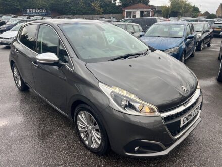 Peugeot 208 1.2 PureTech Allure Euro 6 (s/s) 5dr