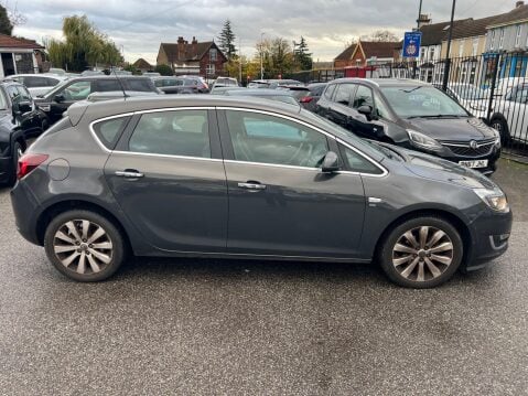 Vauxhall Astra 1.6 16v Elite Auto Euro 5 5dr 7