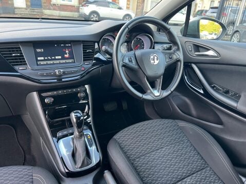 Vauxhall Astra 1.4i Turbo SRi Auto Euro 6 (s/s) 5dr 22