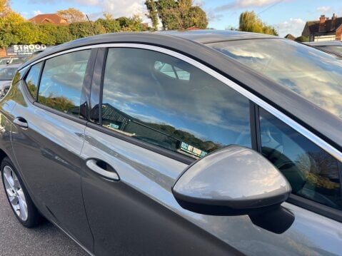 Vauxhall Astra 1.4i Turbo SRi Auto Euro 6 (s/s) 5dr 14