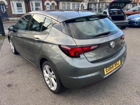 Vauxhall Astra 1.4i Turbo SRi Auto Euro 6 (s/s) 5dr 4