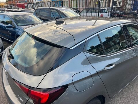 Vauxhall Astra 1.4i Turbo SRi Auto Euro 6 (s/s) 5dr 17