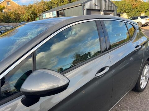 Vauxhall Astra 1.4i Turbo SRi Auto Euro 6 (s/s) 5dr 15