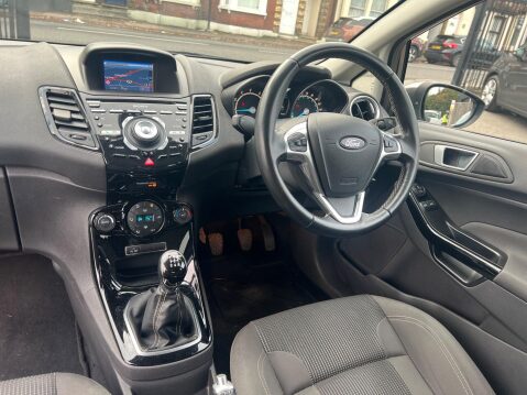 Ford Fiesta 1.0T EcoBoost Titanium Euro 6 (s/s) 5dr 12