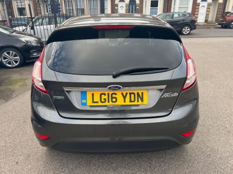 Ford Fiesta 1.0T EcoBoost Titanium Euro 6 (s/s) 5dr 5