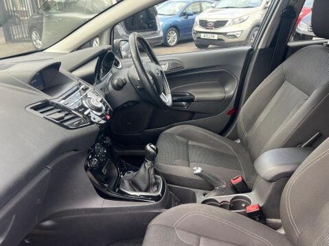 Ford Fiesta 1.0T EcoBoost Titanium Euro 6 (s/s) 5dr 14