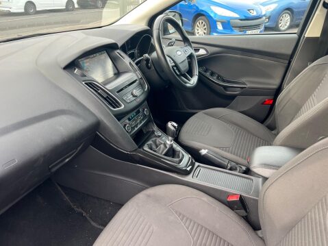 Ford Focus 1.0T EcoBoost Titanium Euro 6 (s/s) 5dr 18
