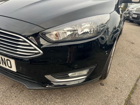 Ford Focus 1.0T EcoBoost Titanium Euro 6 (s/s) 5dr 11
