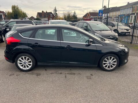 Ford Focus 1.0T EcoBoost Titanium Euro 6 (s/s) 5dr 7