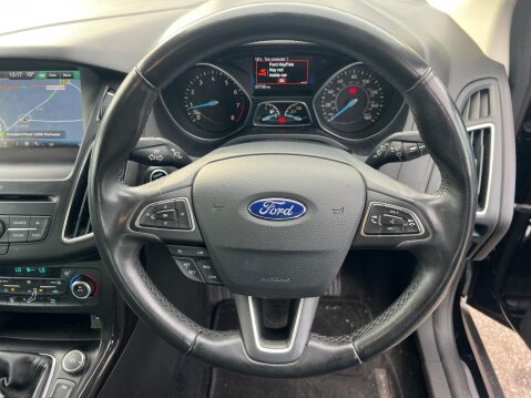 Ford Focus 1.0T EcoBoost Titanium Euro 6 (s/s) 5dr 14