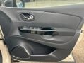 Renault Captur 1.2 TCe ENERGY Dynamique Nav Auto Euro 6 (s/s) 5dr 27