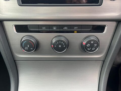 Volkswagen Golf 1.4 TSI BlueMotion Tech SE Euro 5 (s/s) 5dr 26