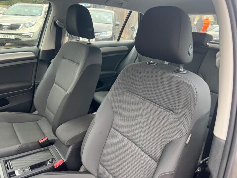 Volkswagen Golf 1.4 TSI BlueMotion Tech SE Euro 5 (s/s) 5dr 21